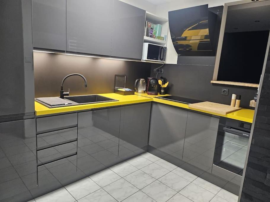 Appartement Cluses Εξωτερικό φωτογραφία